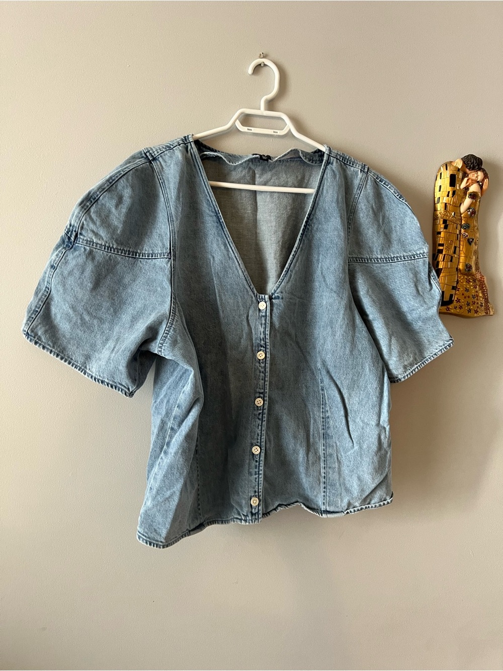 GAP 100% cotton Light Blue Denim Button-Front V-Neck Puff Sleeve Shirt XL Tall